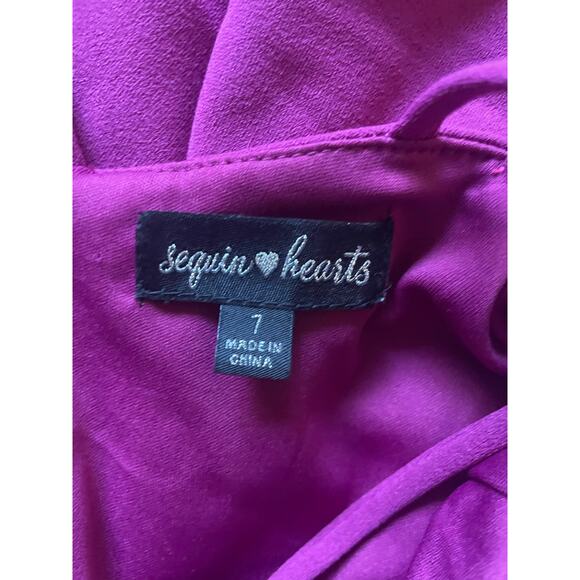 Sequins Hearts Womens/Teen fuchsia Asymmetrical dress Bust pads and Pleated Sz 7 - Picture 4 of 6